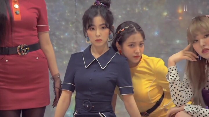 【RED VELVET】มารับชมวิดีโอล่าสุดของเกิร์ลกรุ๊ปที่รับราชการทหารกัน!