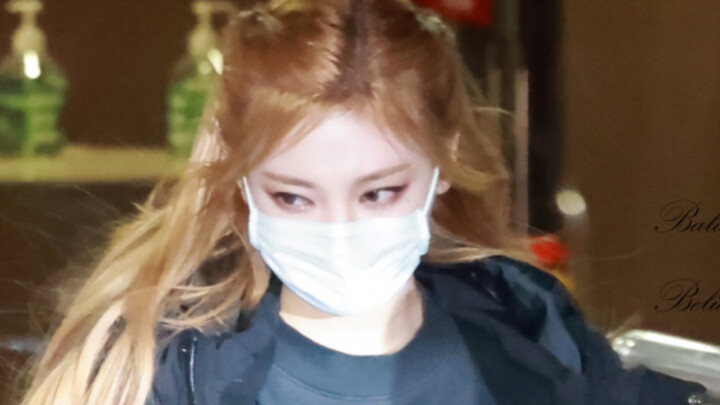 Thân thể của em út tất nhiên là thuộc về các chị rồi｜allNing