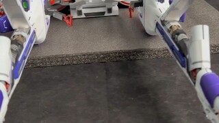 1比100比例MG流星号