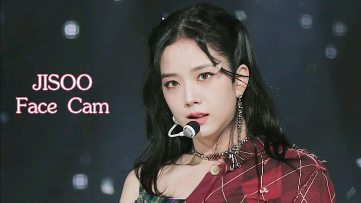 Jisoo yang menawan dalam penampilan panggungnya