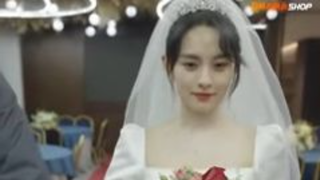 Girl was single for 25 years no man looked at her, slept with CEO once immediately..