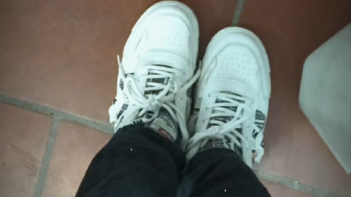 chỉ vì mình anh cô đơn