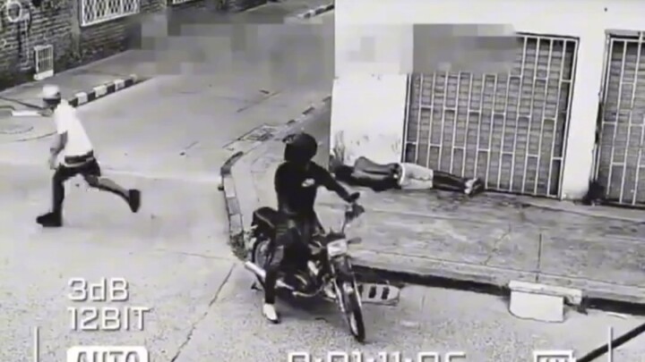 Di Brasília, seorang pria dengan kecepatan luar biasa berpura-pura menjadi tunawisma yang tertidur u
