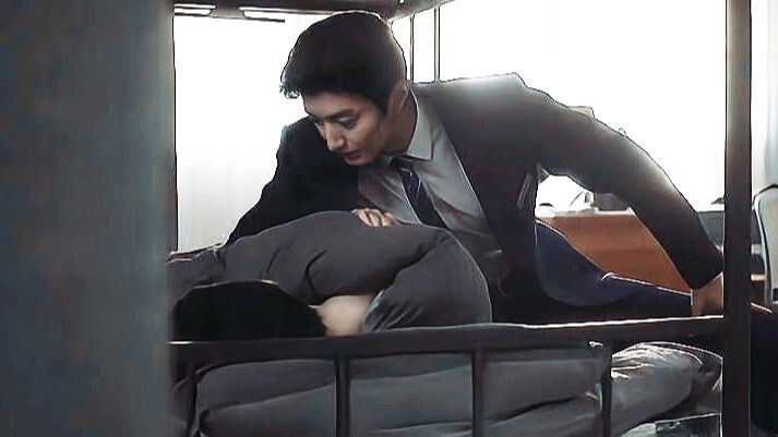 “Young CEO Falls for a Junior Clerk” — She’s all about hard work but just can’t change her nature!! 