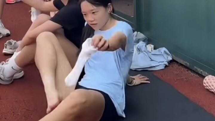 体育生课后闲谈
