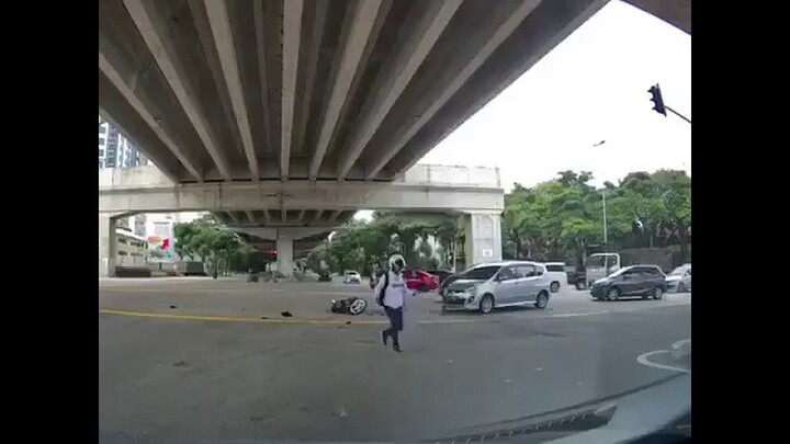 pendekar sakti naik motor