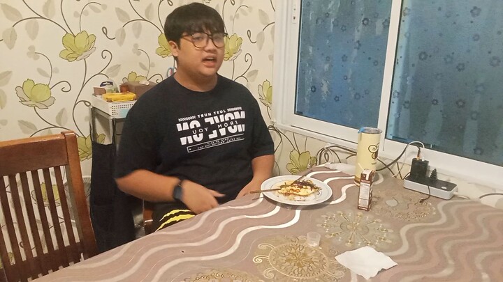 กินข้าวไข่ดาว