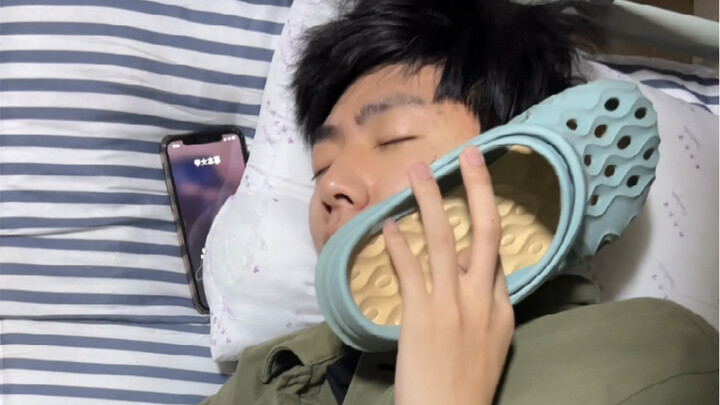 The Different Types of People Who Answer the Phone While Sleeping