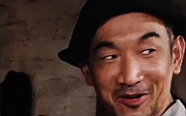 Người đời ai cũng là A Quý, chỉ khác nhau ở vai diễn mà thôi!