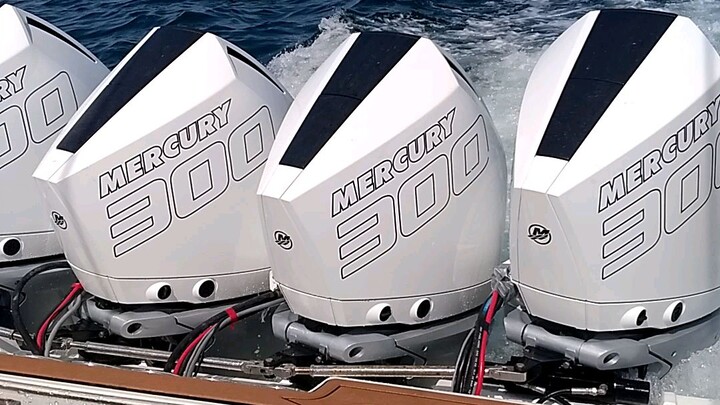Doha craft 44 boat tasting on ocean