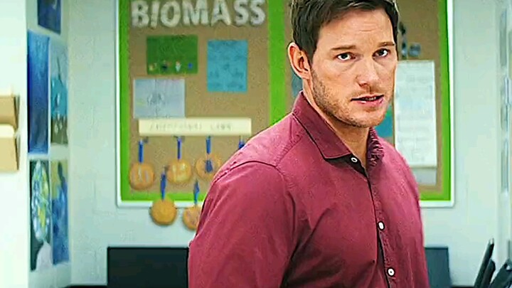 Modern people serving in the military in a futuristic world is so awesome!