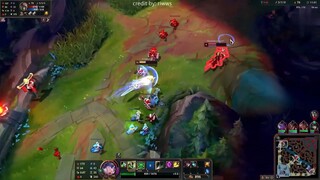 Giải cứu aatrox khi bị hội đồng trên top cực hài #game