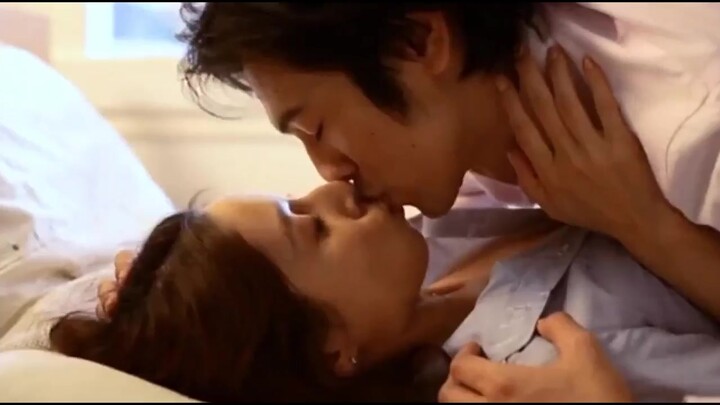 [Japanese-style kiss] Long-distance lovers haven't seen each other for a long time, and they are so 