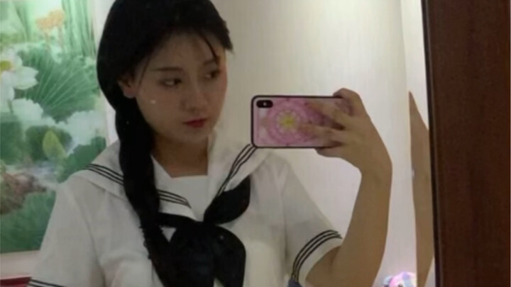 Pakaian seperti ini bukankah terlihat cantik?