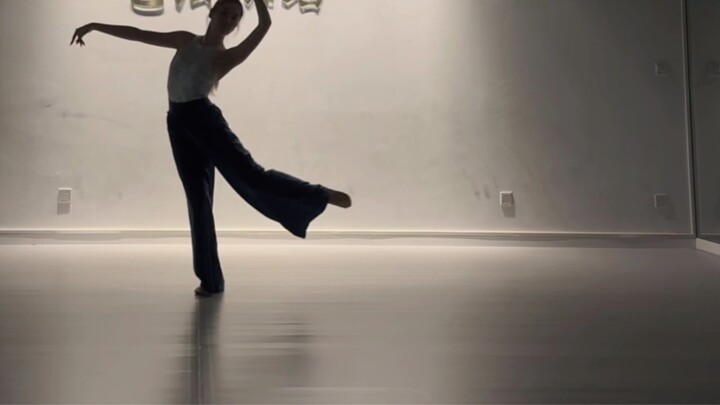 It's the dance I fell in love with last summer and this year.