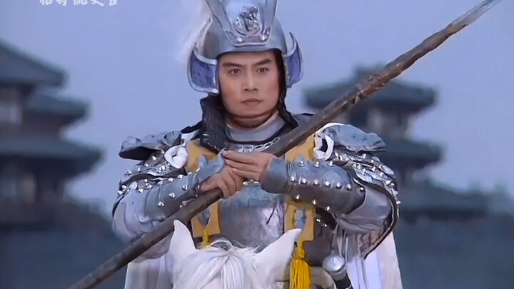 To film the scene of charging in and out seven times at Changban Slope, Zhang Shan nearly became dis