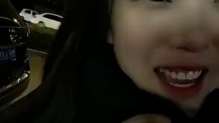 宝藏女孩欢乐多  生活没烦恼