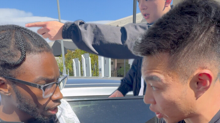 Là người Trung Quốc, vậy mà lại bị người da đen phân biệt đối xử ở Mỹ?!