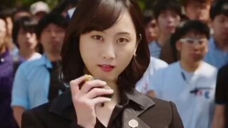 Khi bạn trở thành Kamen Rider trước mặt mọi người