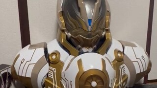 ใช้ Vision Drive เพื่อแปลงร่างเป็น Kamen Rider Disui