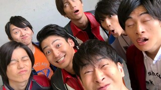 所有新生代奥特曼一起变身（中文版）