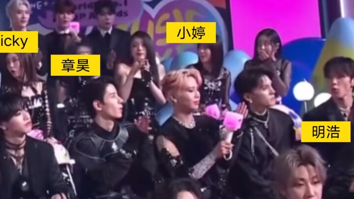 Ở nơi đất khách quê người, họ có lẽ chính là chỗ dựa và nguồn động lực của nhau.