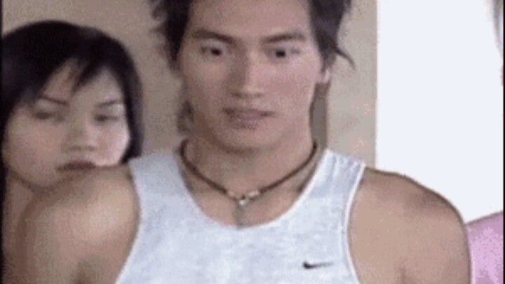 Netizens these days can change their minds faster than you can say “wow.”