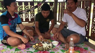 ตำบักหุ่งลวกผักข้าวปุ้นแซ่บๆนาสายเปเล่