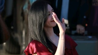 Who says light makeup can't be stunning? Hi6 Liu Shishi is so beautiful after work~ So beautiful~