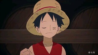 "luffy akan jadi raja bajak laut!". Nntn berkali2 ttp kren huhu