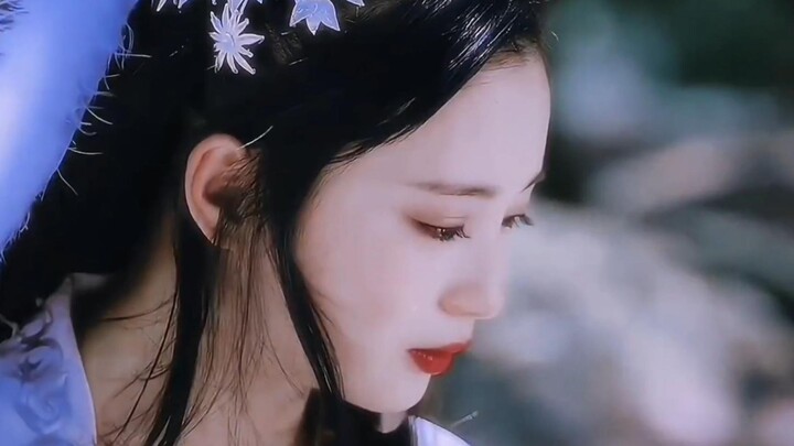 ทุกบทบาทของเธอมักจะได้รับความนิยมช่วงหนึ่ง แต่ก็ยังขาดอีกนิดเดียวจะดังเป็นพลุแตก อยากดูเธอแสดงในซีรี