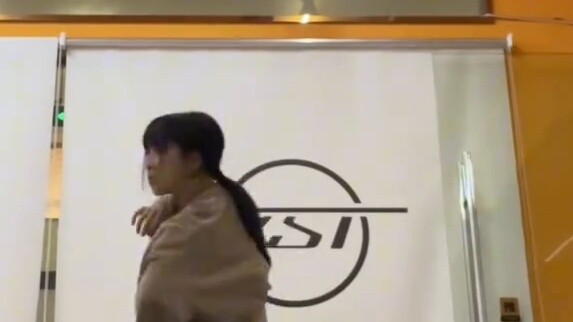 NCTDREAM's new song ISTJ｜I was dragged up by the rent moms and got up from the bed to quickly turn o