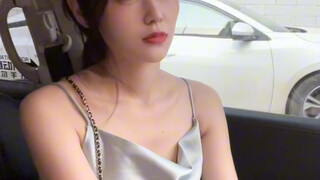 نفسيتي انهارت حقًا~ دعه وشأنه فقط~