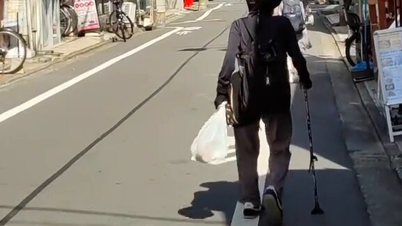 Naik Kereta Doraemon untuk datang ke wawancara di Makoto Shinkai? Setelah saya berinvestasi di 50 pe