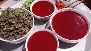 Thánh Ăn Tiết Canh Trâu & Thịt Trâu Sống | Biển Nguyễn ngọc.