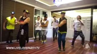Zumba@ /credits to the owner 💜