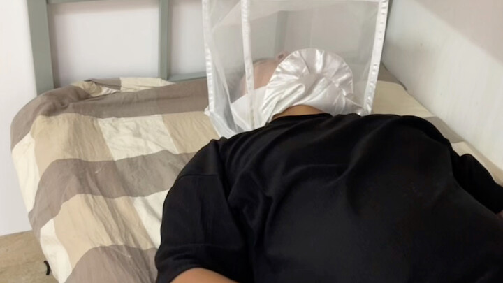 这样睡觉就再也不怕被蚊子咬了#迷惑行为大赏