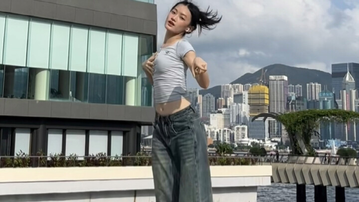 Transfer ke Hong Kong! ! Sinar matahari yang terik dan abcd yang cerah ini sangat cocok, siapa tahu