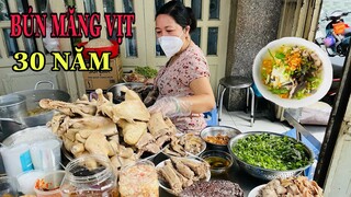 PHÁT HIỆN QUÁN BÚN MĂNG VỊT 3O NĂM NẰM “ CHUI HẺM “ NGON NHỨC NHỐI ĂN LÀ GHIỀN #HiepVlog