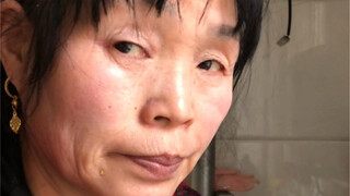 妈妈我是你的大“孝”子呀，快开门呀。