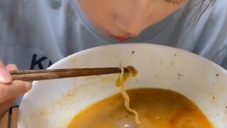 Funny moments of food lovers!!!