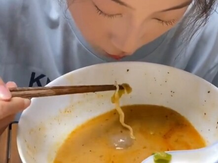 Funny moments of food lovers!!!