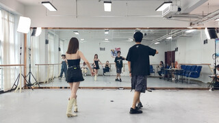 A very short dance clip during rehearsal with Dai Kun