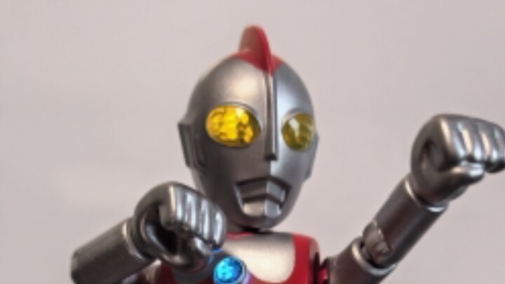 بروكو شاينينغ: معلمة إدي تأتي