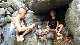 Mực Trứng Rúc Khe Đá - Lần Đầu Anh Em Tam Mao Bị Trộm Mất Thức Ăn