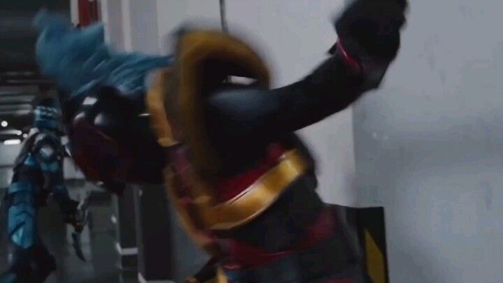 Duel armor merah dan biru lama VS duel armor saat ini