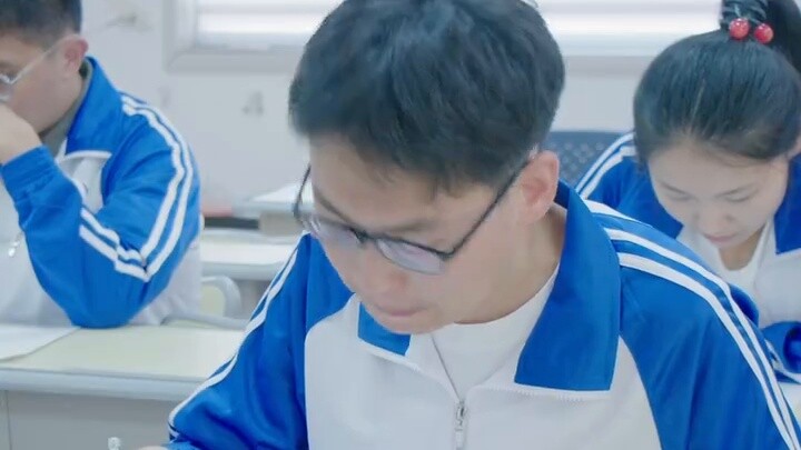 Chúc may mắn trong kỳ thi tuyển sinh đại học và tôi chúc tất cả các thí sinh những điều tốt đẹp nhất