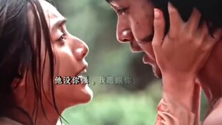 “大哥沉默不语，只想着心中的女人”