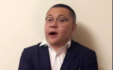 Đoạn phim quý giá ghi lại việc Tôn Tiếu Xuyên từng phản đối game điện tử hồi còn trẻ