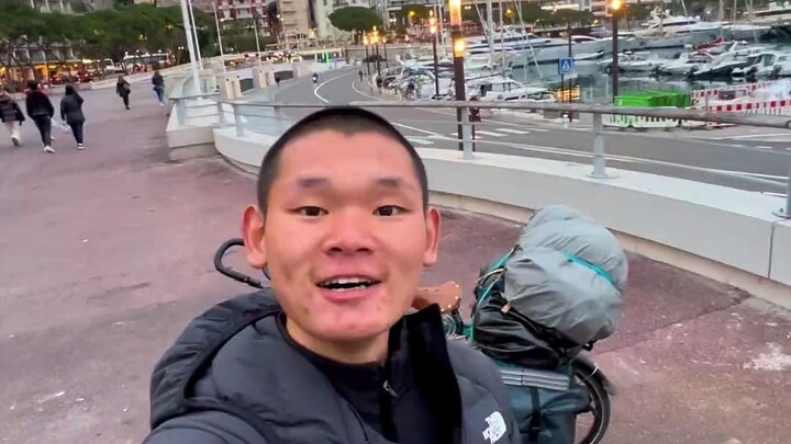 The 22nd round-the-world cycling trip reaches the world's second smallest country: Monaco